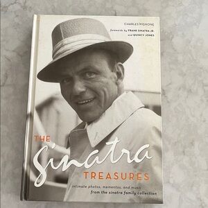 The Sinatra Treasures  + CD From The Sinatra Family Book